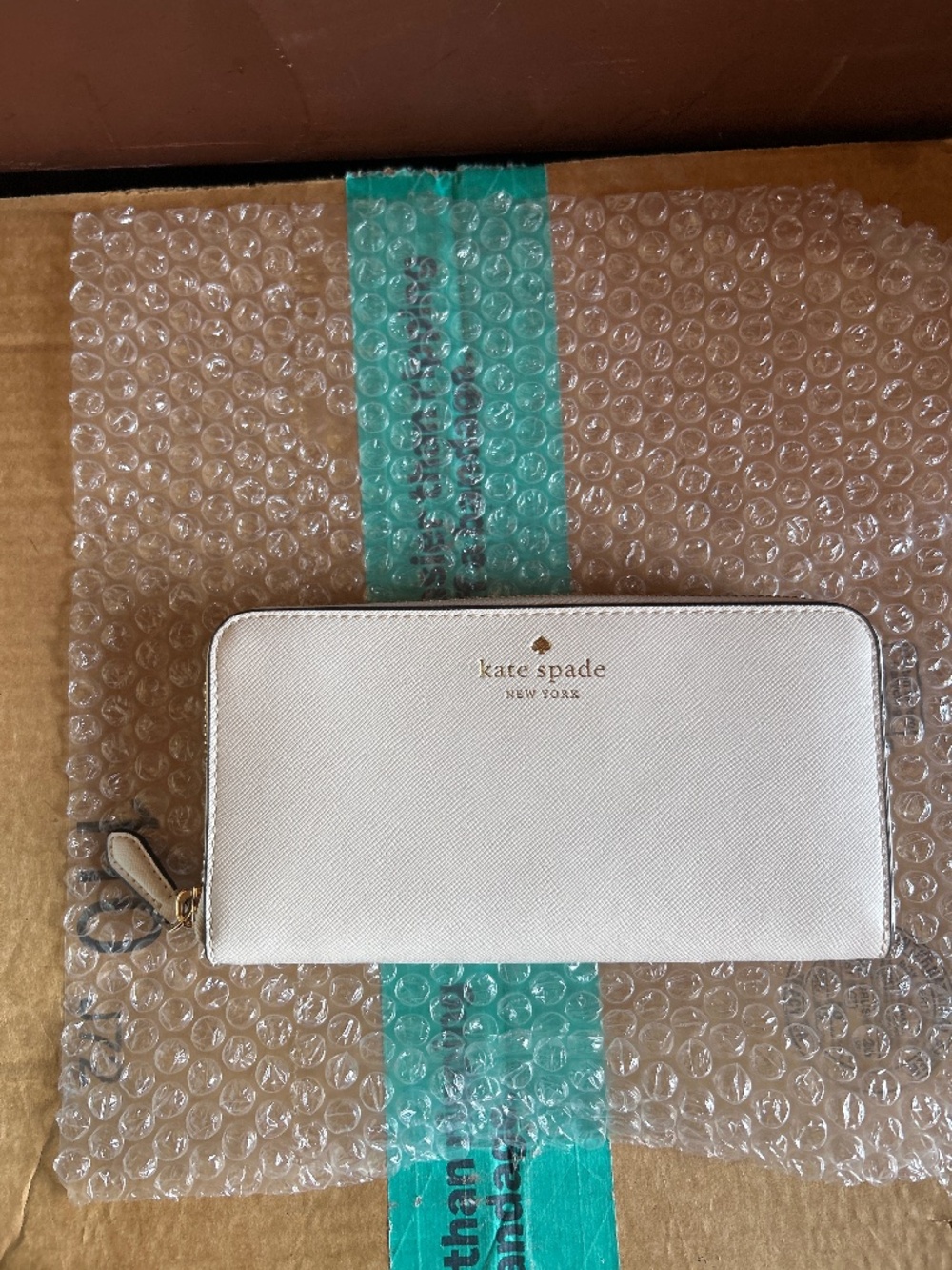 Kate Spade New York Wallet White Zipper Women Bone White